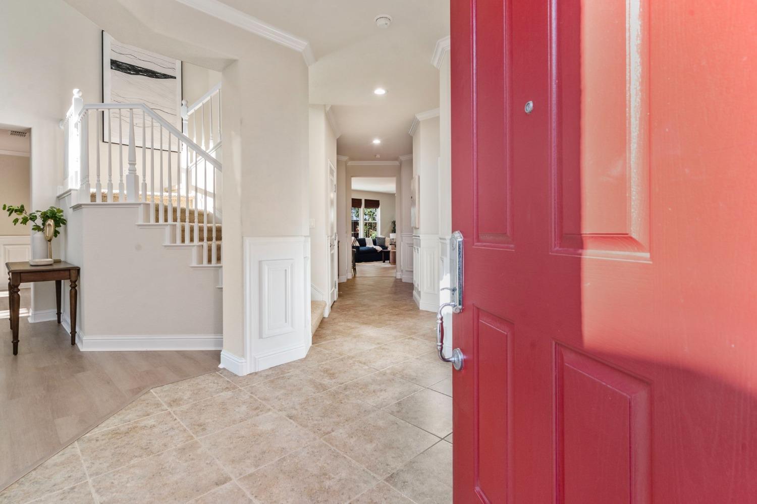 291 N Alta Dena Street