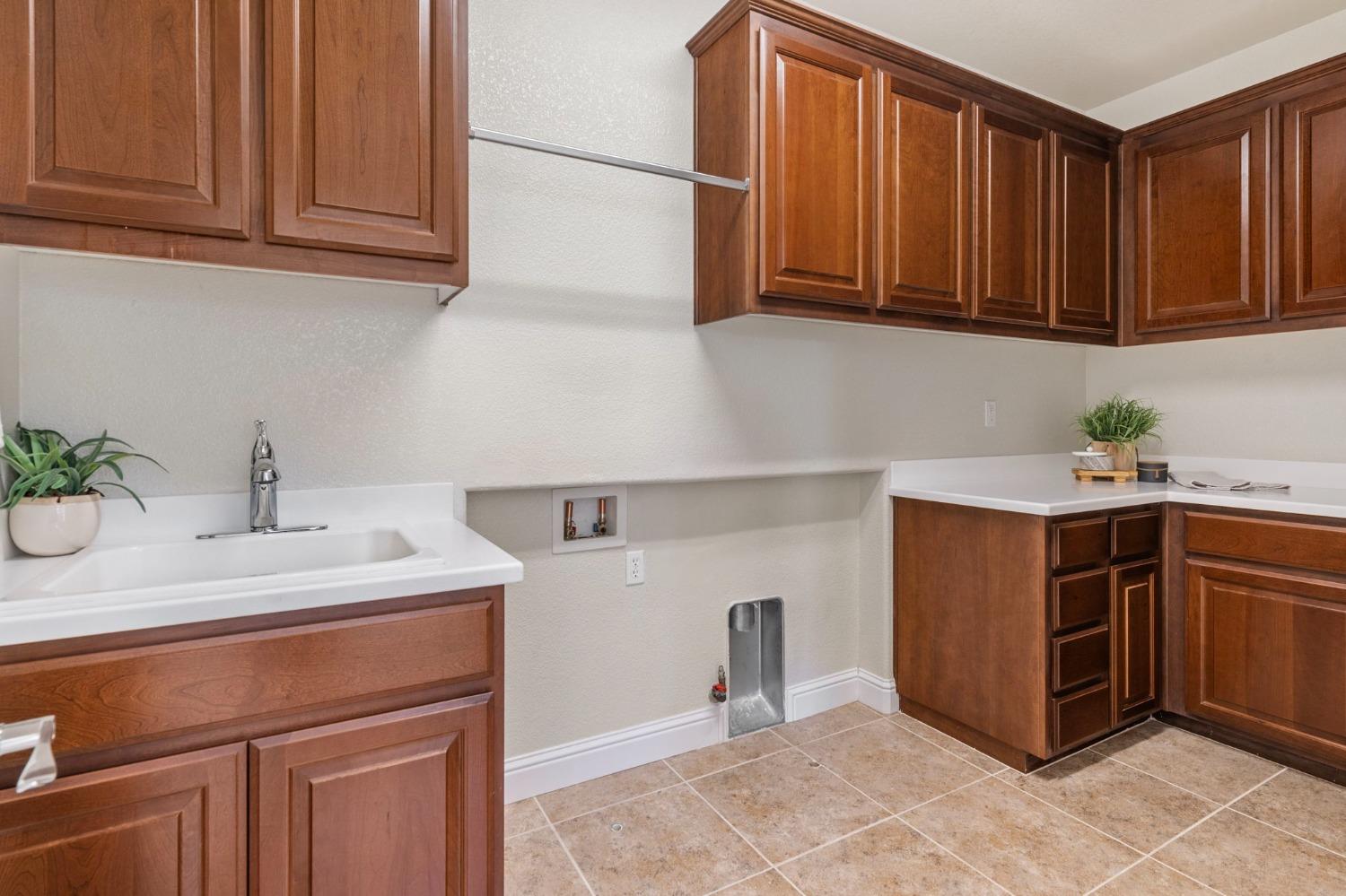 291 N Alta Dena Street