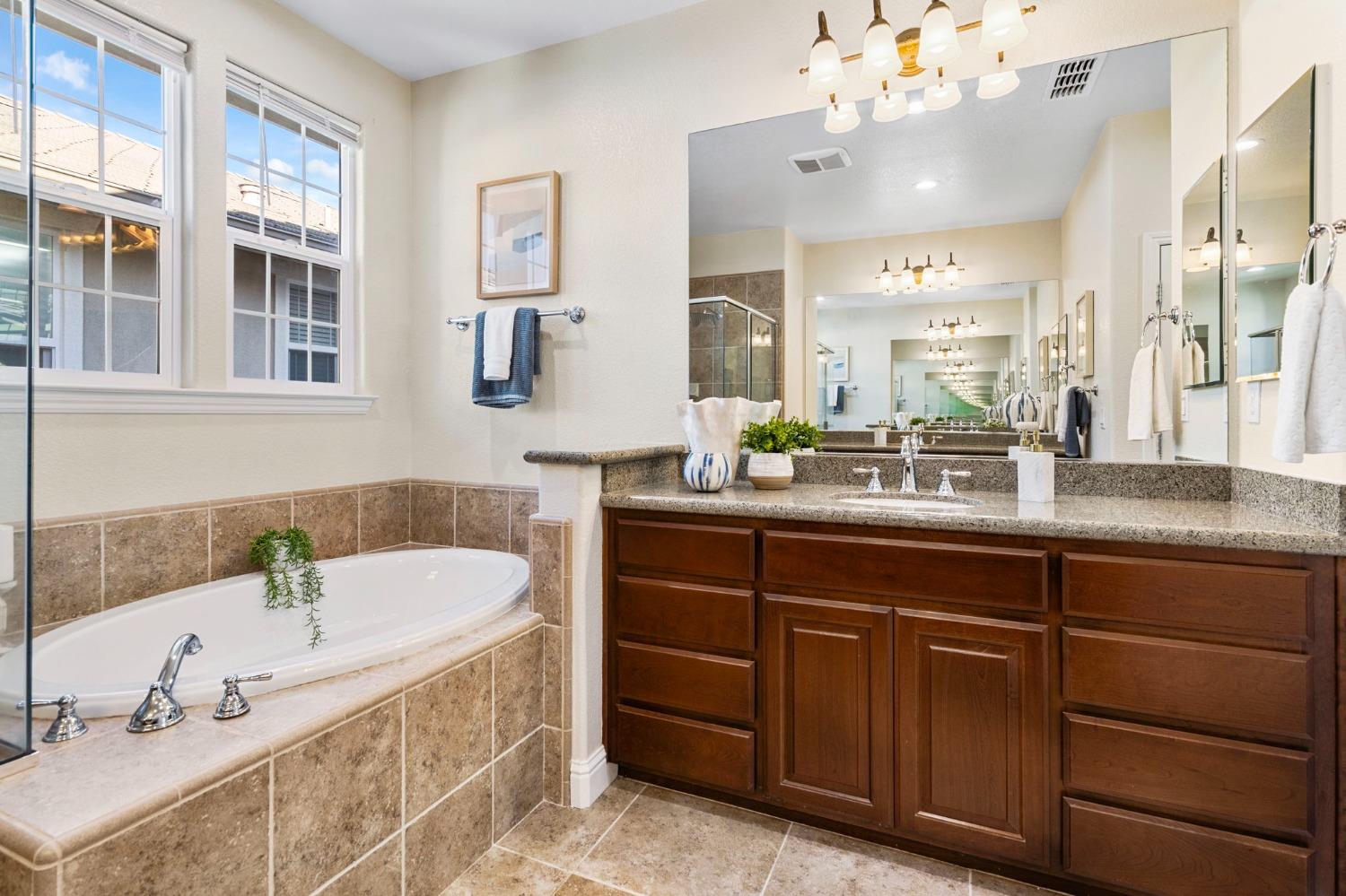 291 N Alta Dena Street