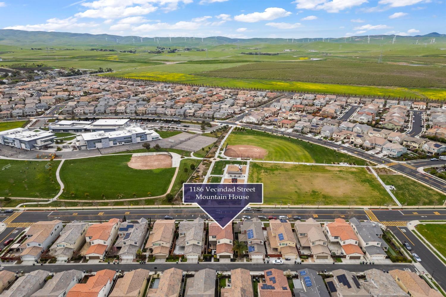 1186 S Vecindad Street