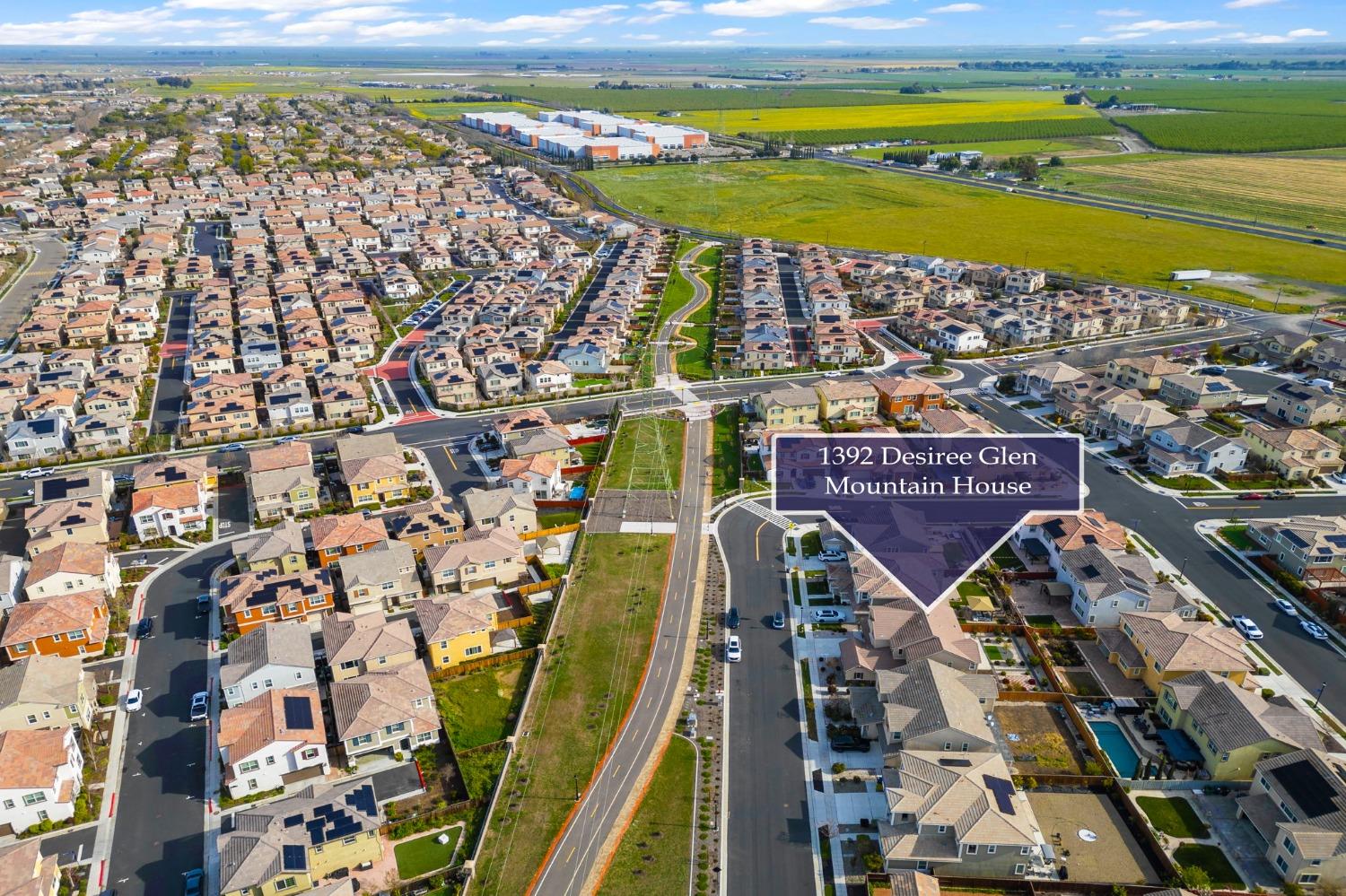 1392 S Desiree Glen