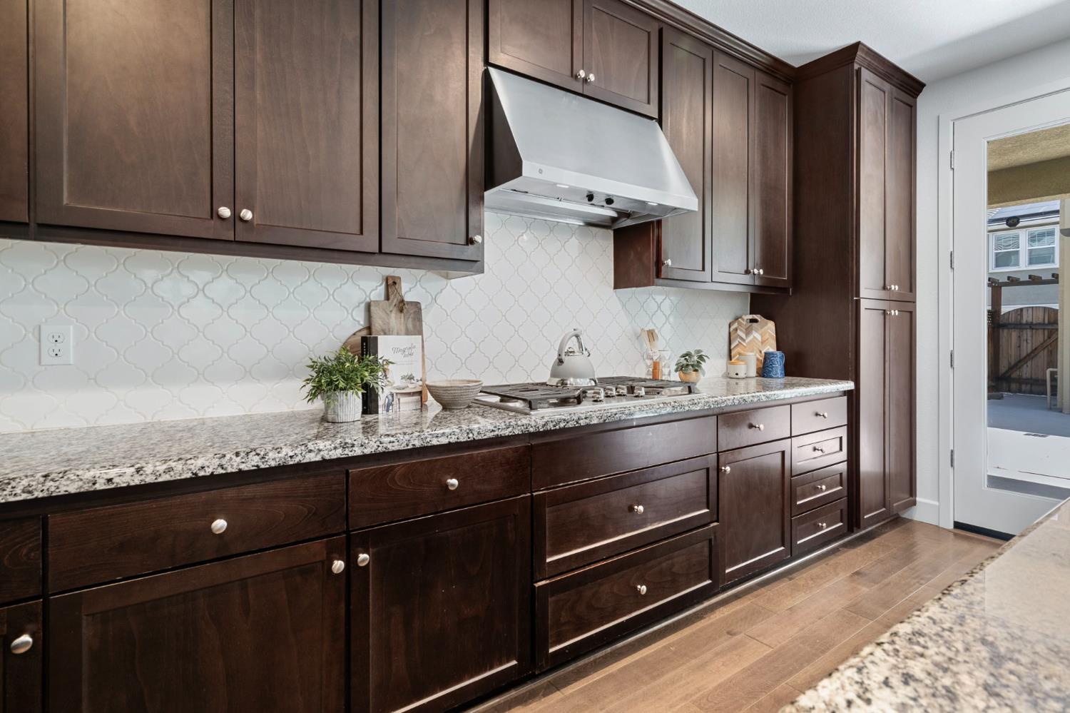 1442 S Wilshire Avenue