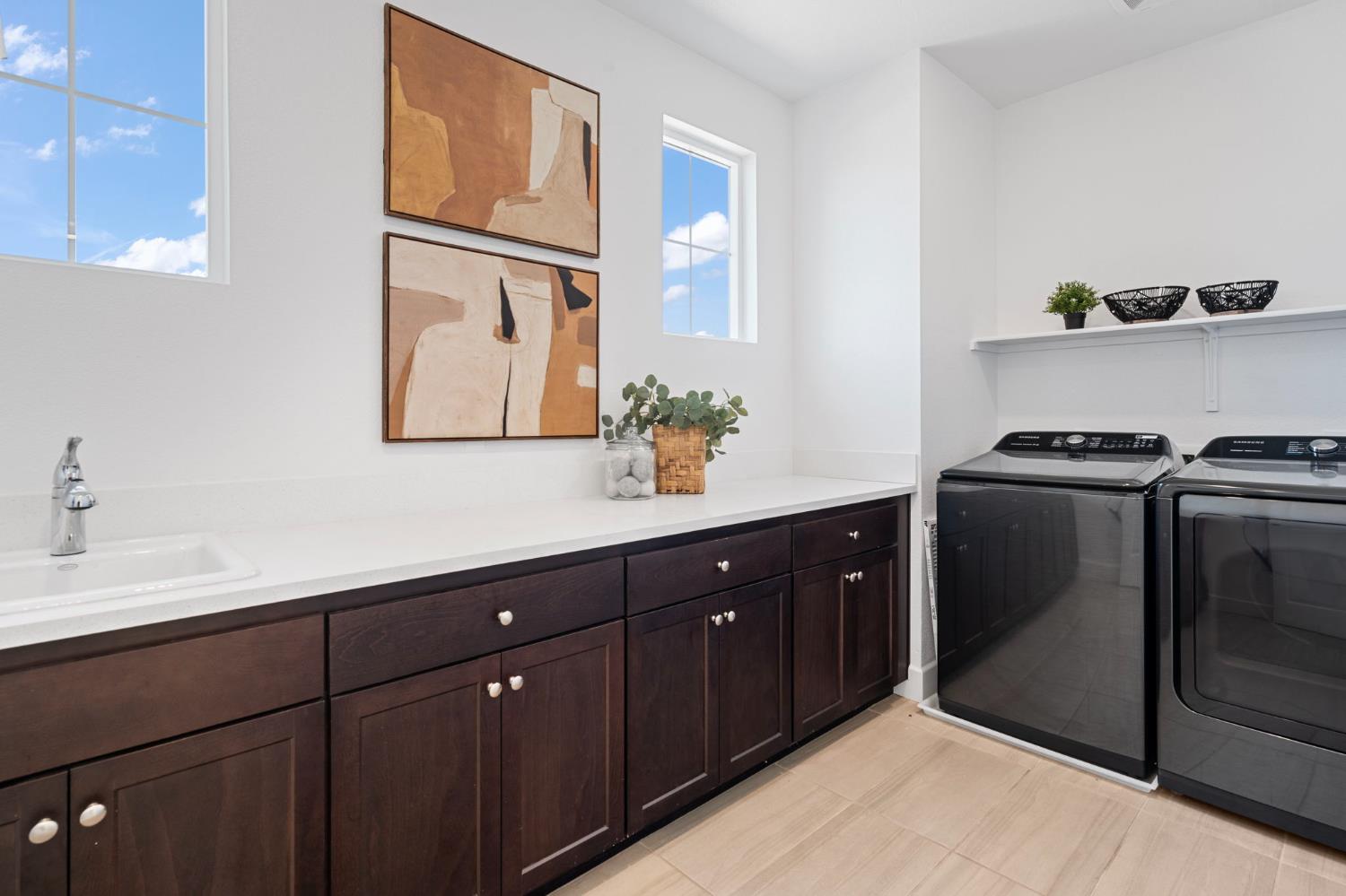 1442 S Wilshire Avenue