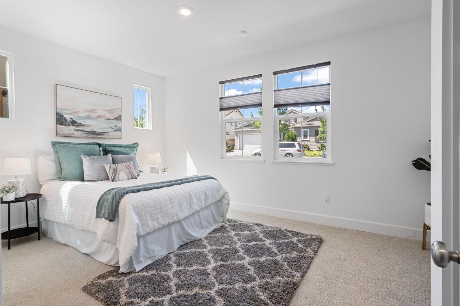 1442 S Wilshire Avenue