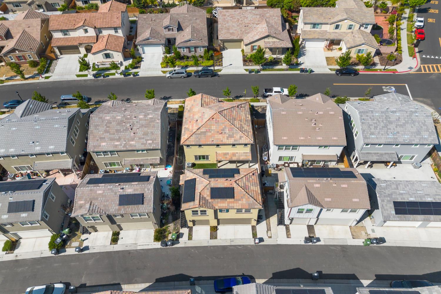 1442 S Wilshire Avenue