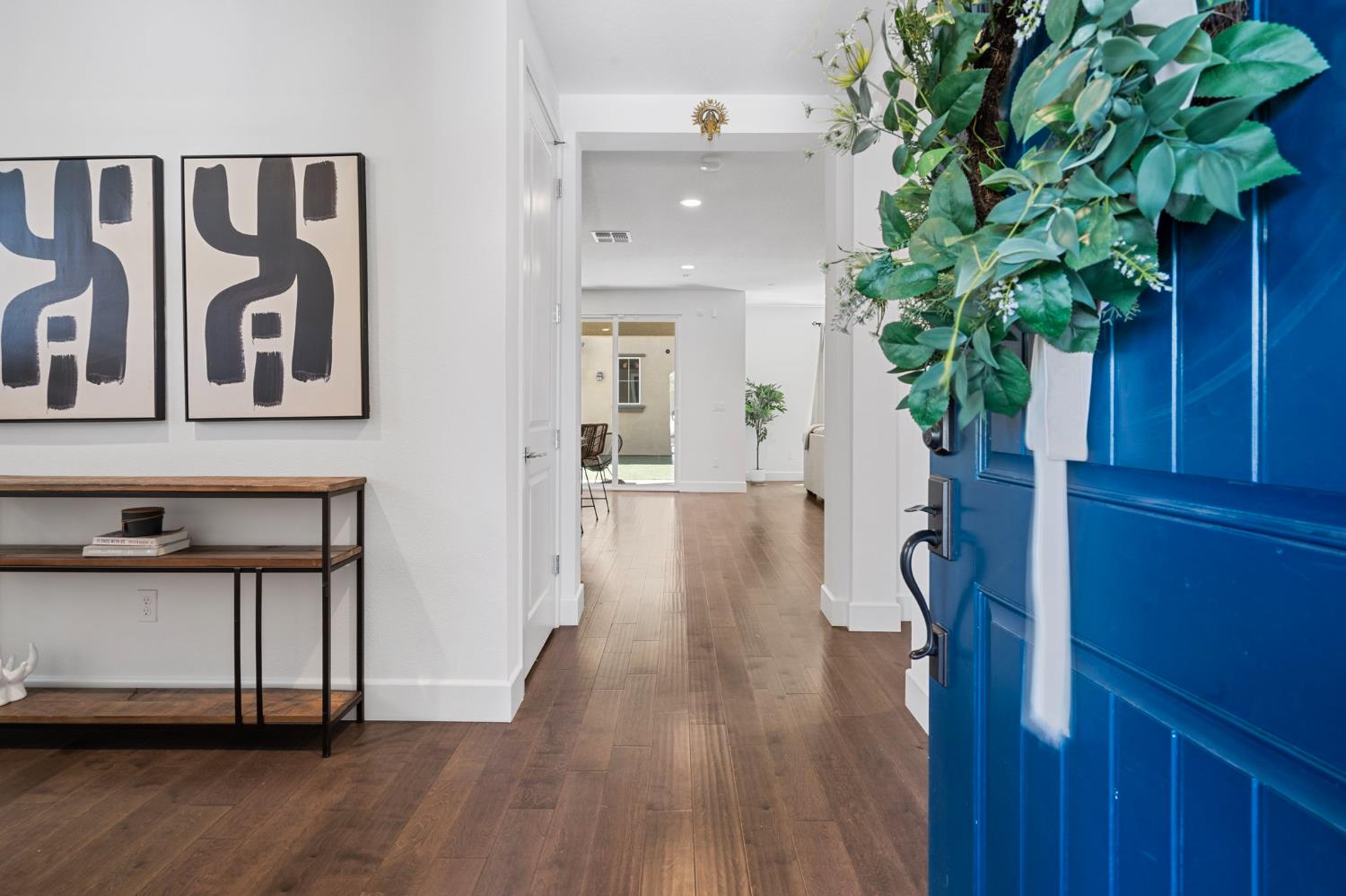 1442 S Wilshire Avenue