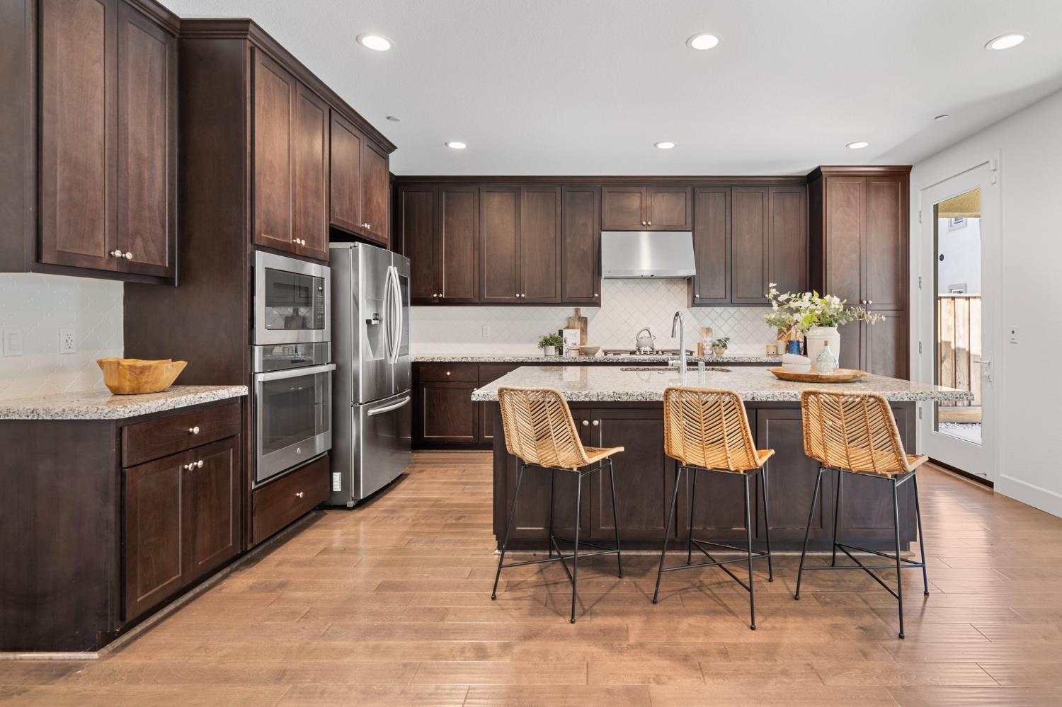 1442 S Wilshire Avenue