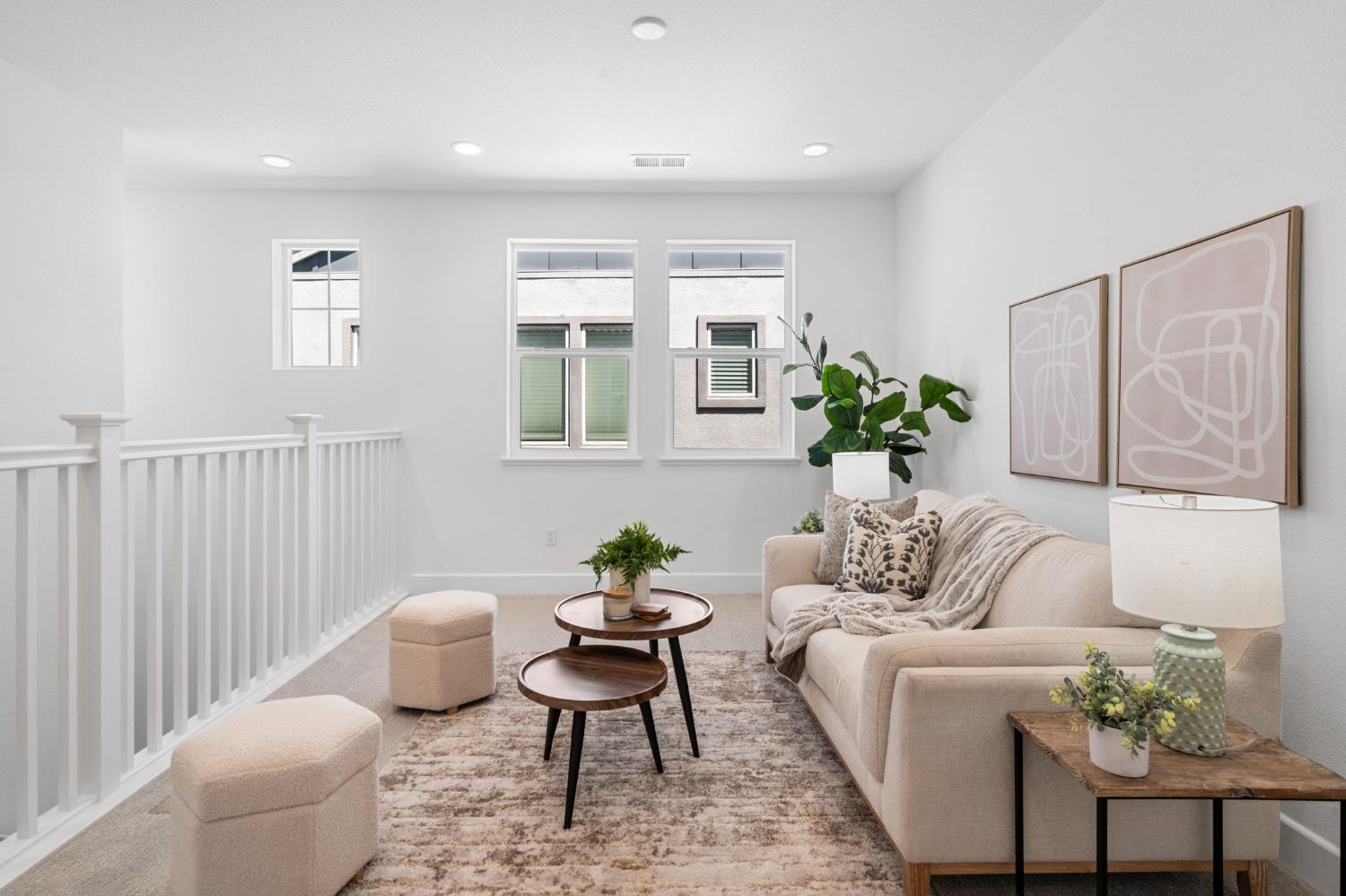 1442 S Wilshire Avenue