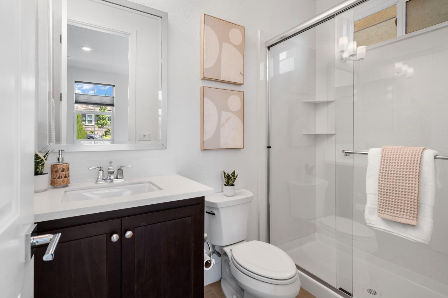 1442 S Wilshire Avenue