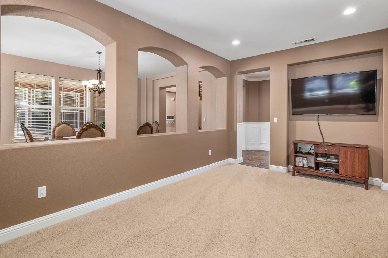 324 N Mill Valley Drive