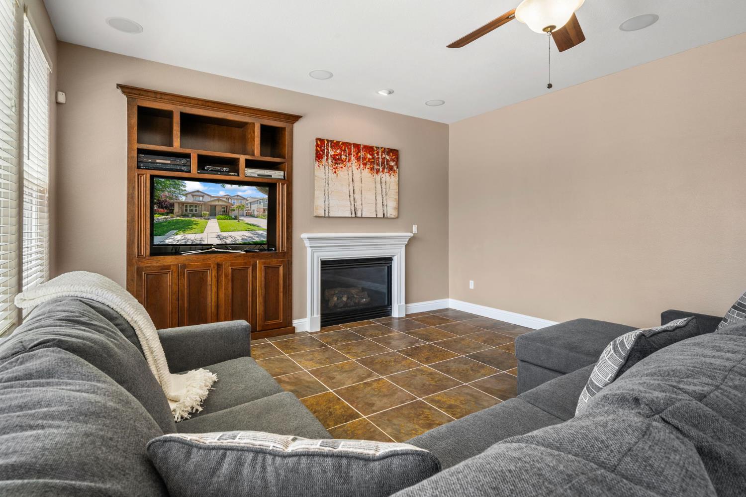 324 N Mill Valley Drive