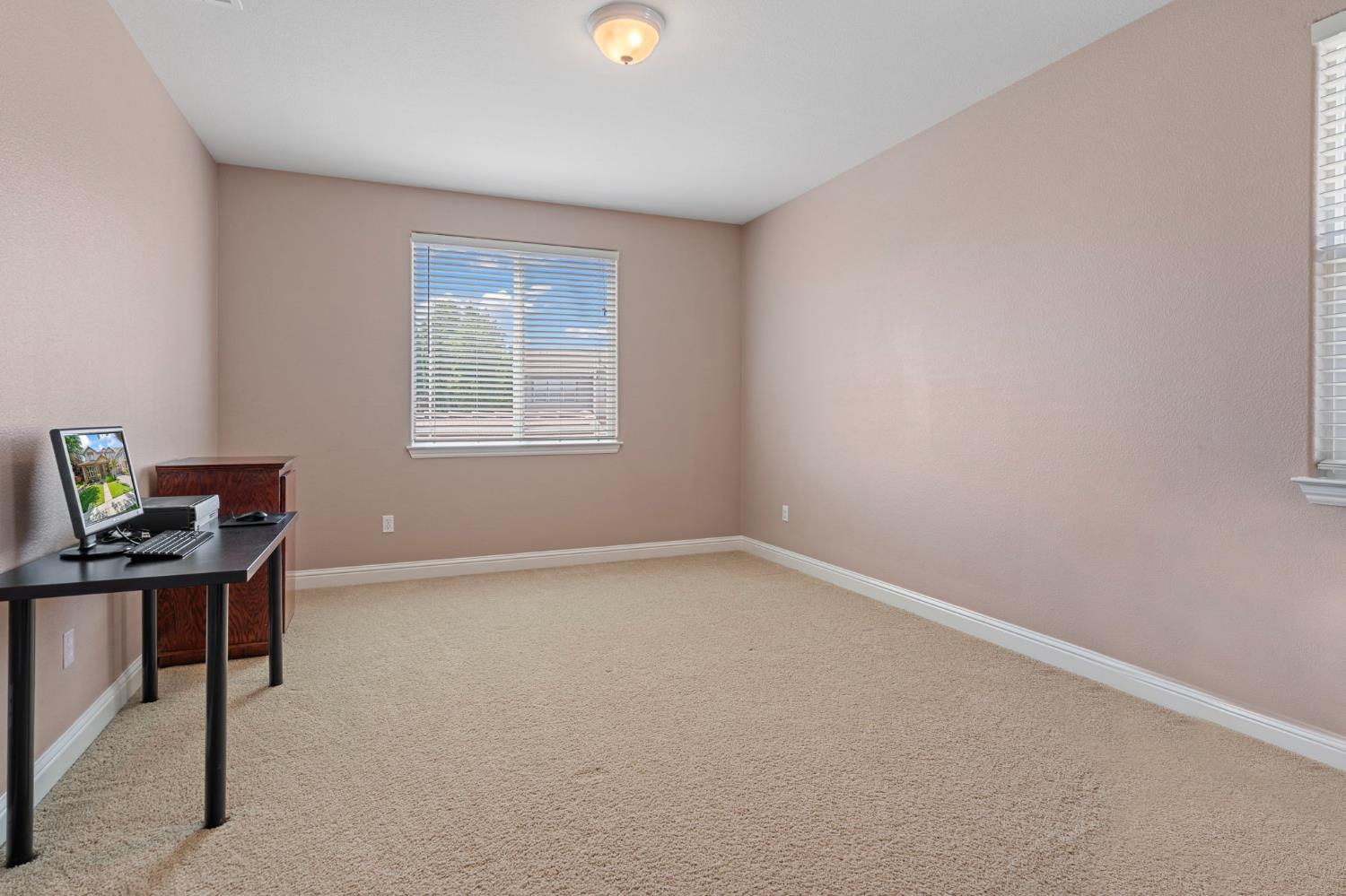 324 N Mill Valley Drive