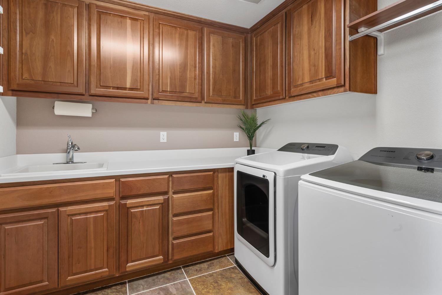 324 N Mill Valley Drive