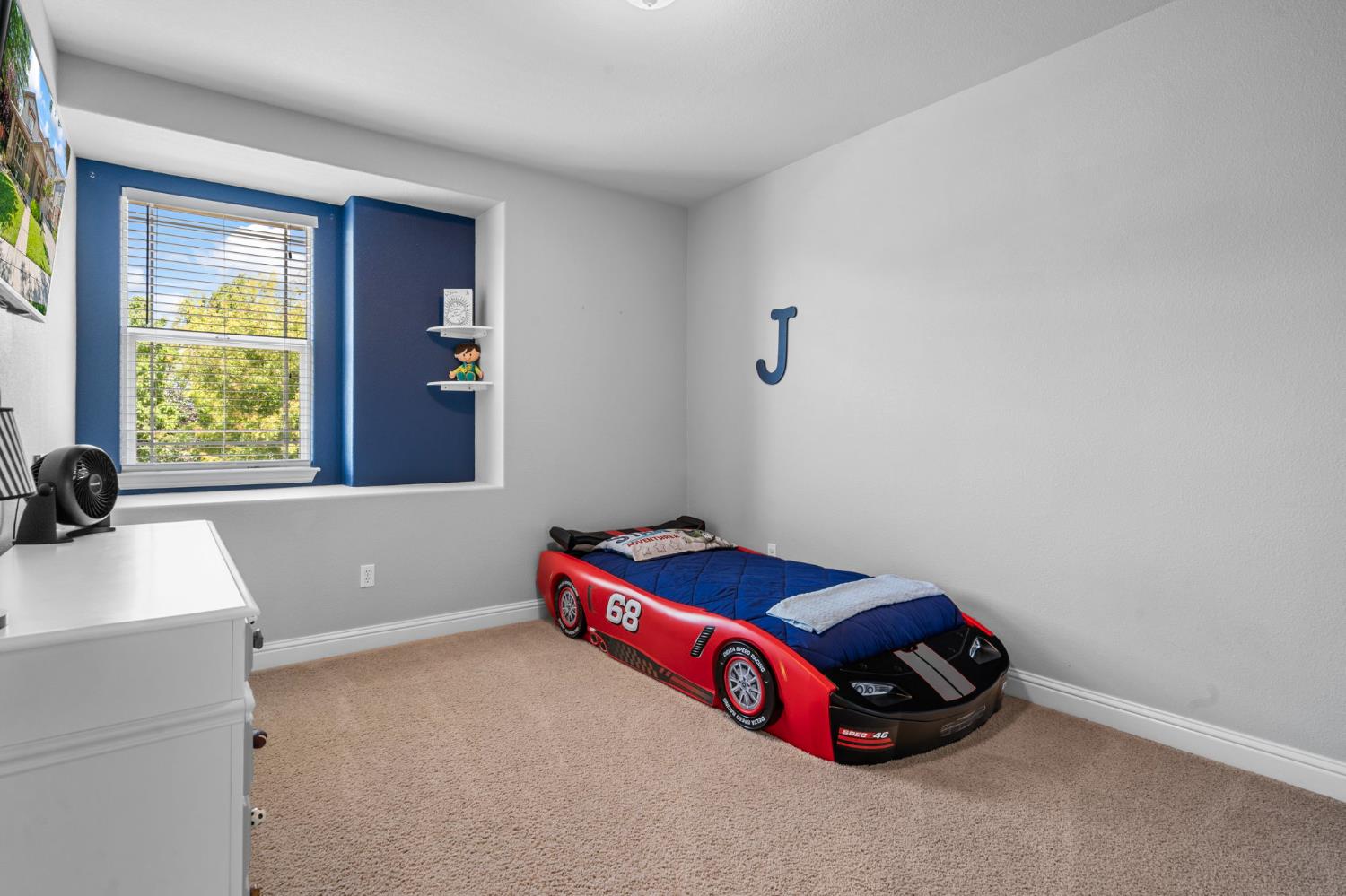 324 N Mill Valley Drive