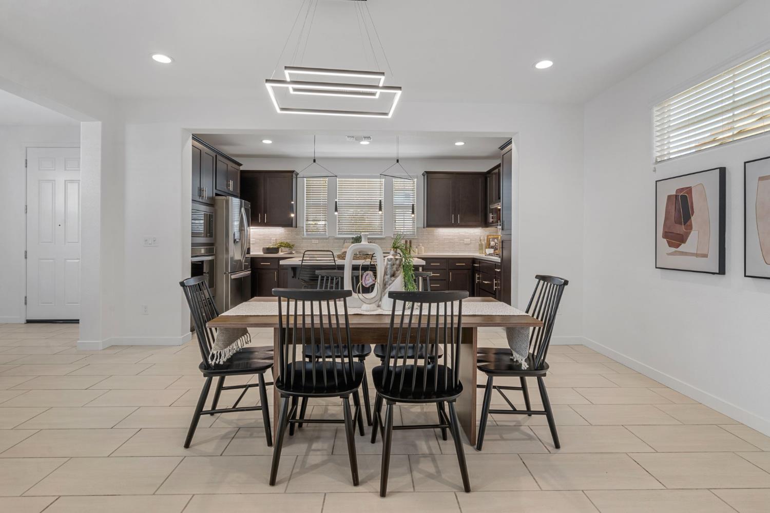 150 E Cortona Court
