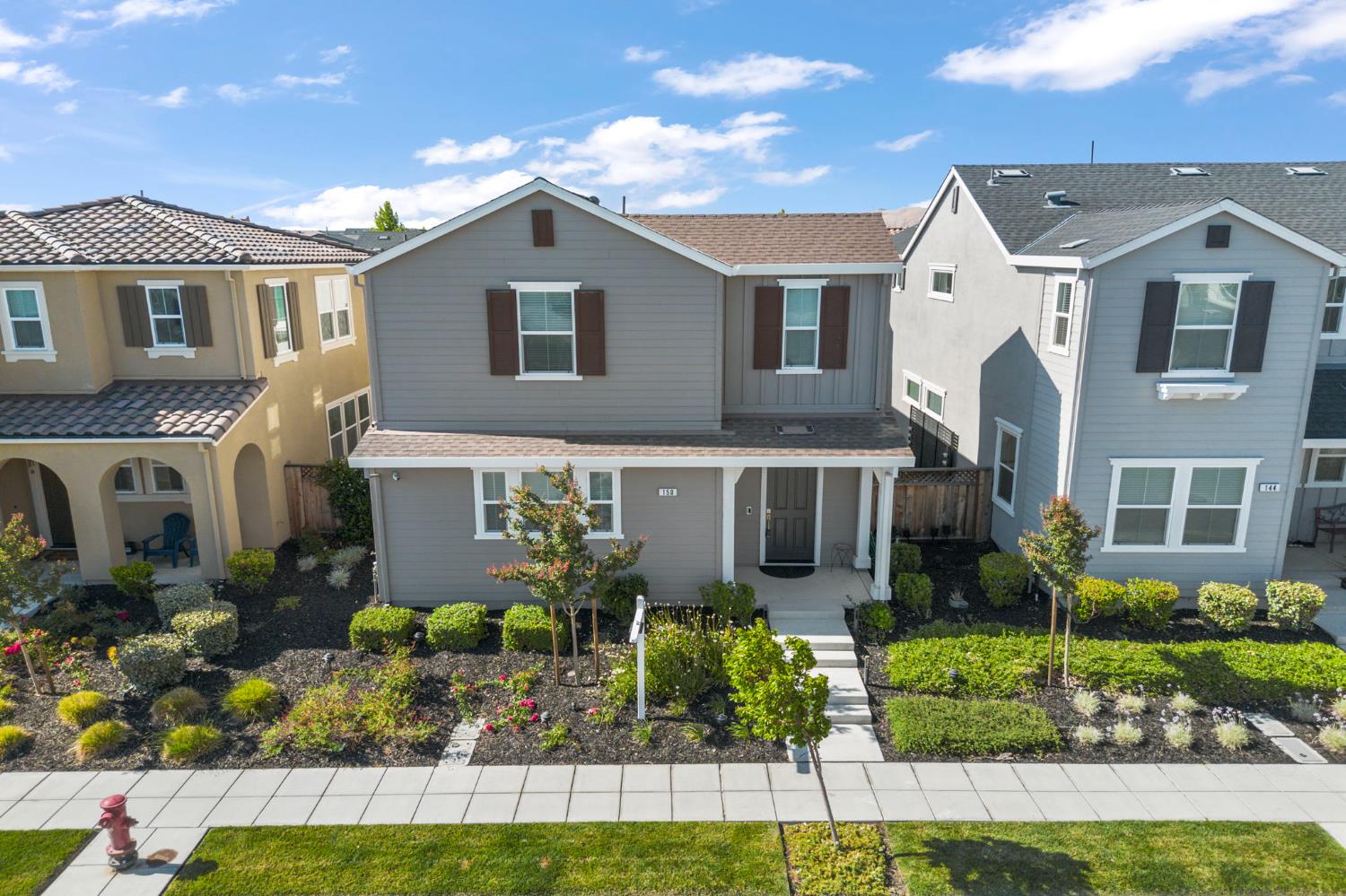 150 E Cortona Court