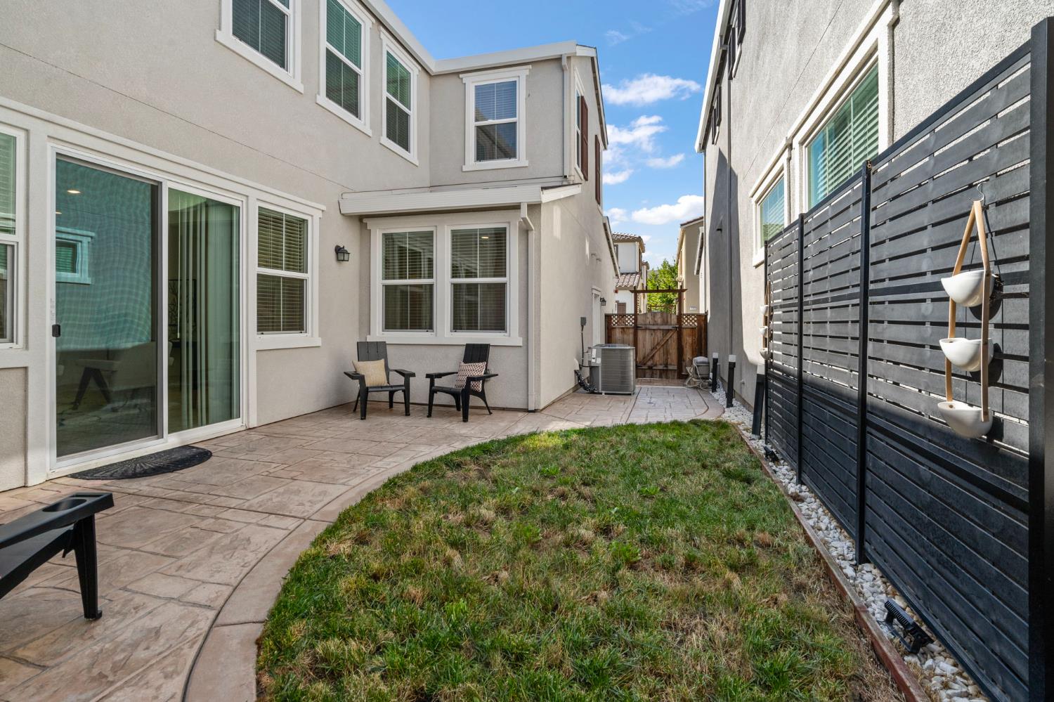150 E Cortona Court