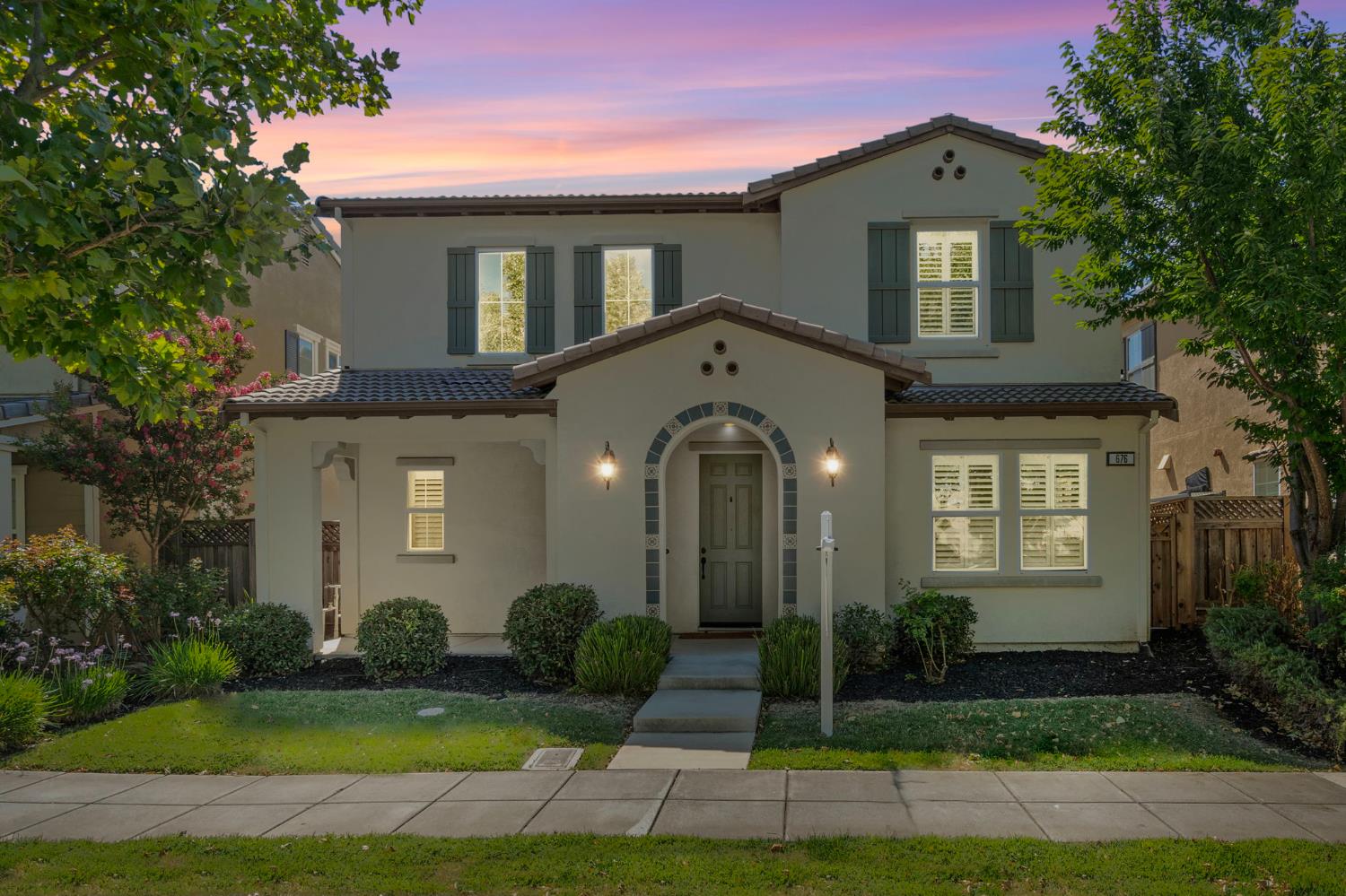 676 N Montebello Street