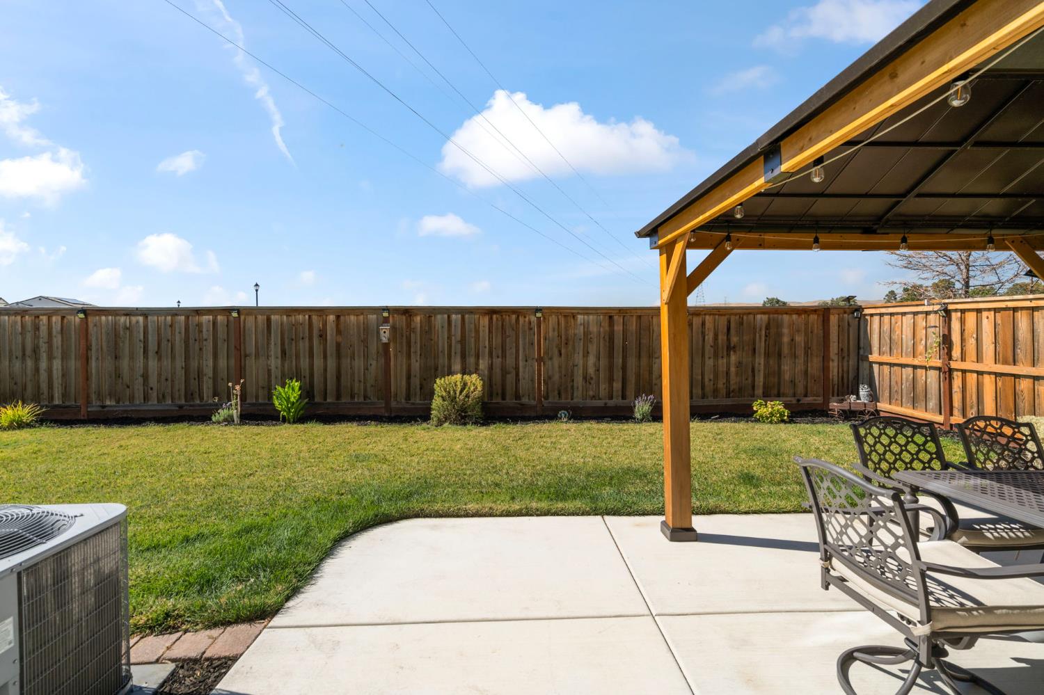 300 E Natasha Avenue