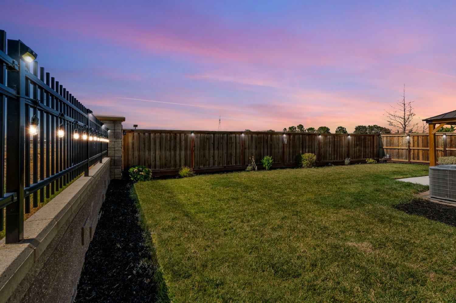 300 E Natasha Avenue