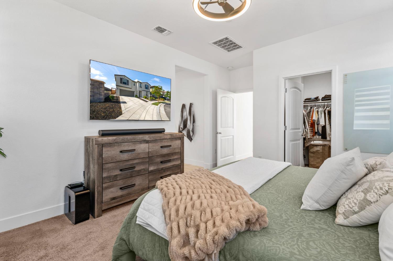 300 E Natasha Avenue