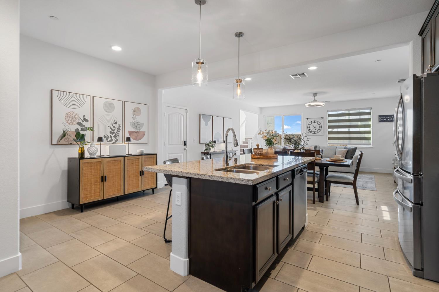 300 E Natasha Avenue