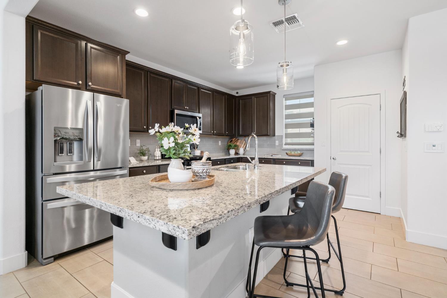 300 E Natasha Avenue