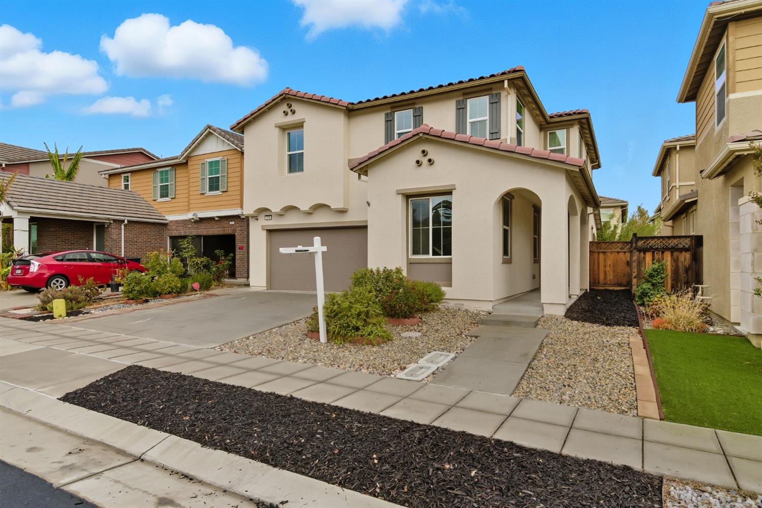 203 W Bonner Drive