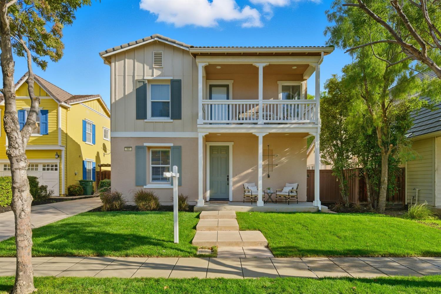 161 W Prosperidad Way