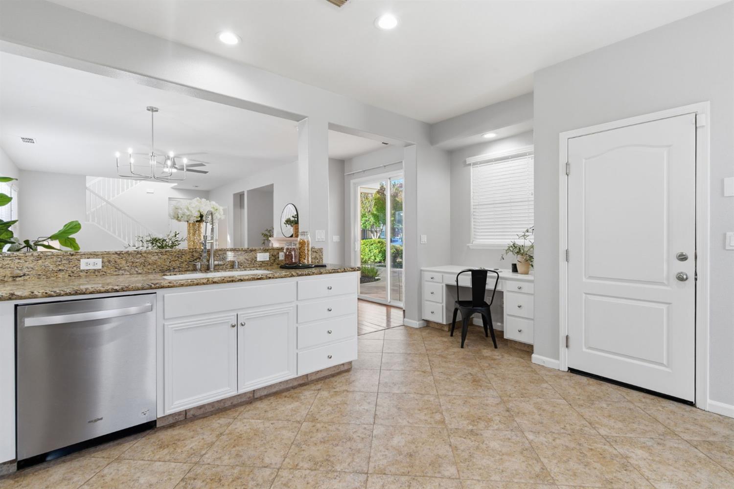 161 W Prosperidad Way