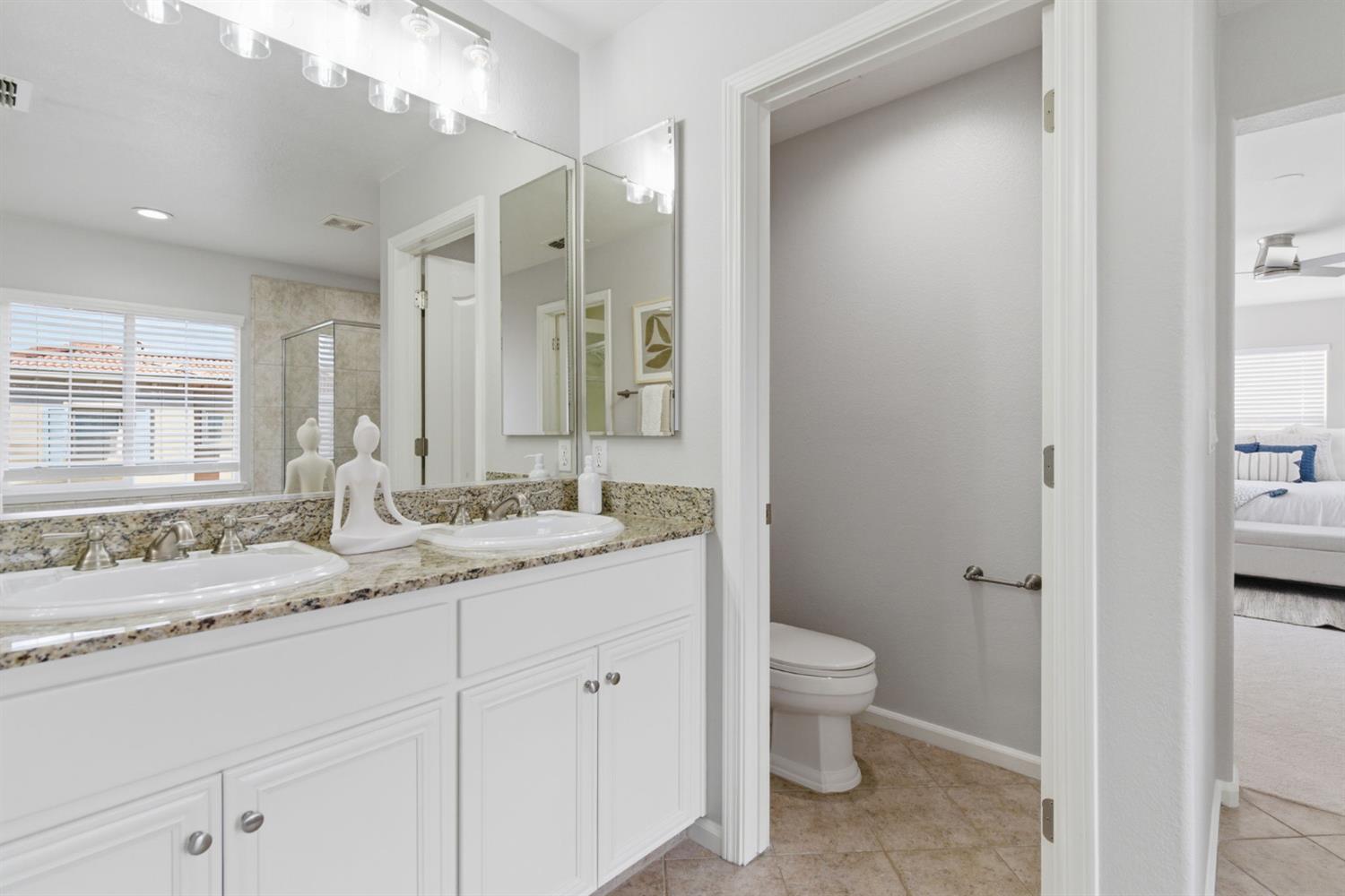 161 W Prosperidad Way