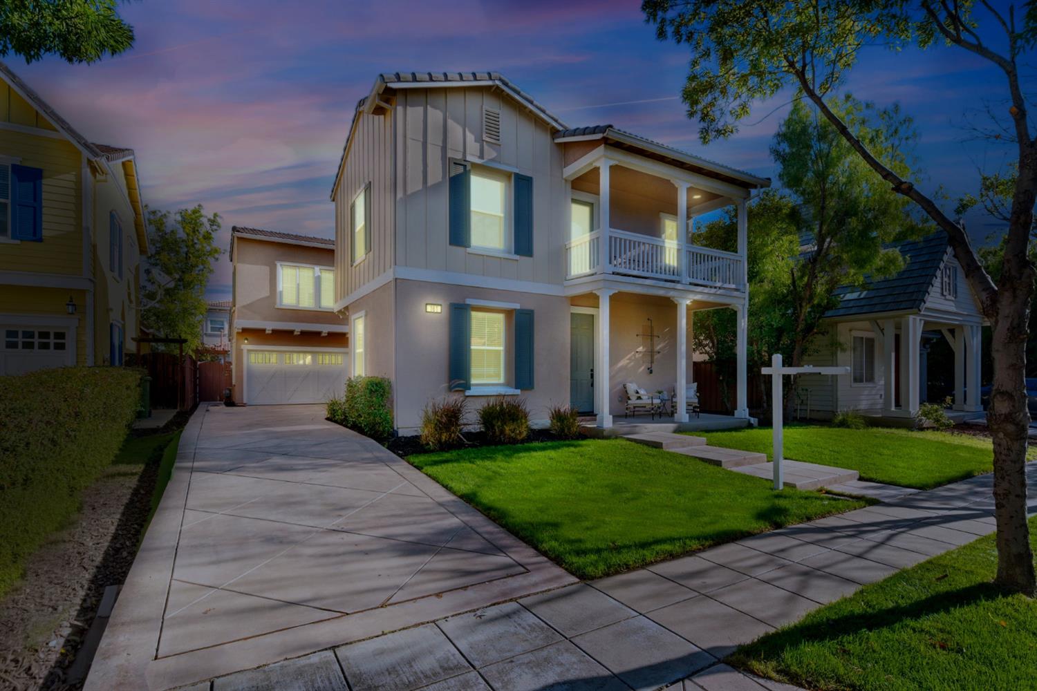 161 W Prosperidad Way