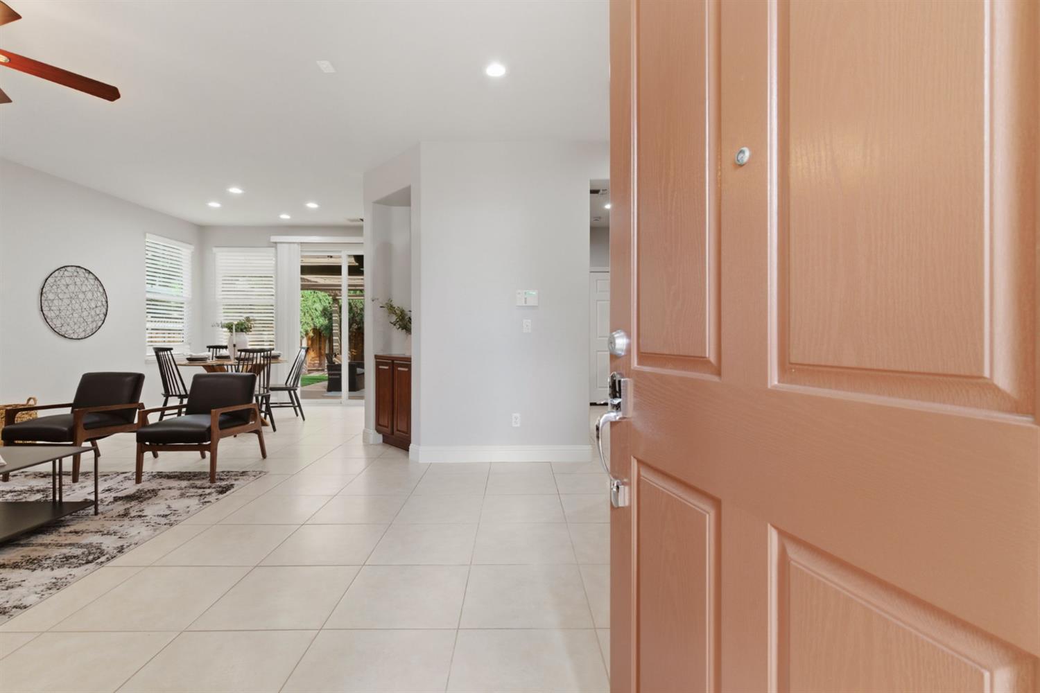 349 W Las Brisas Drive