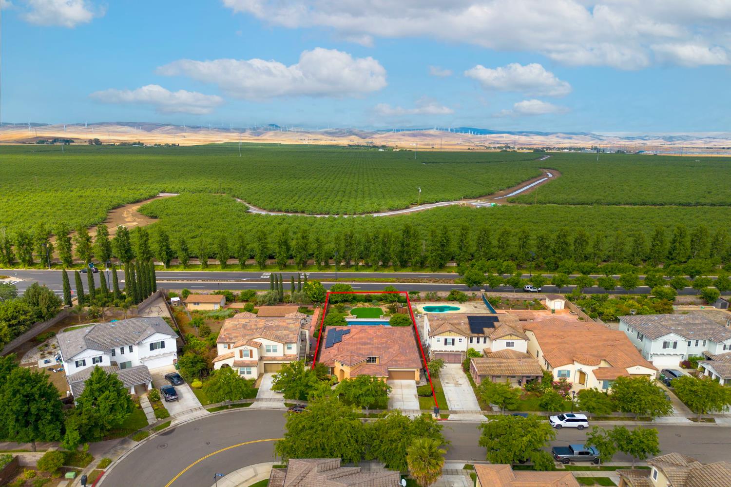 517 N Castellina Terrace