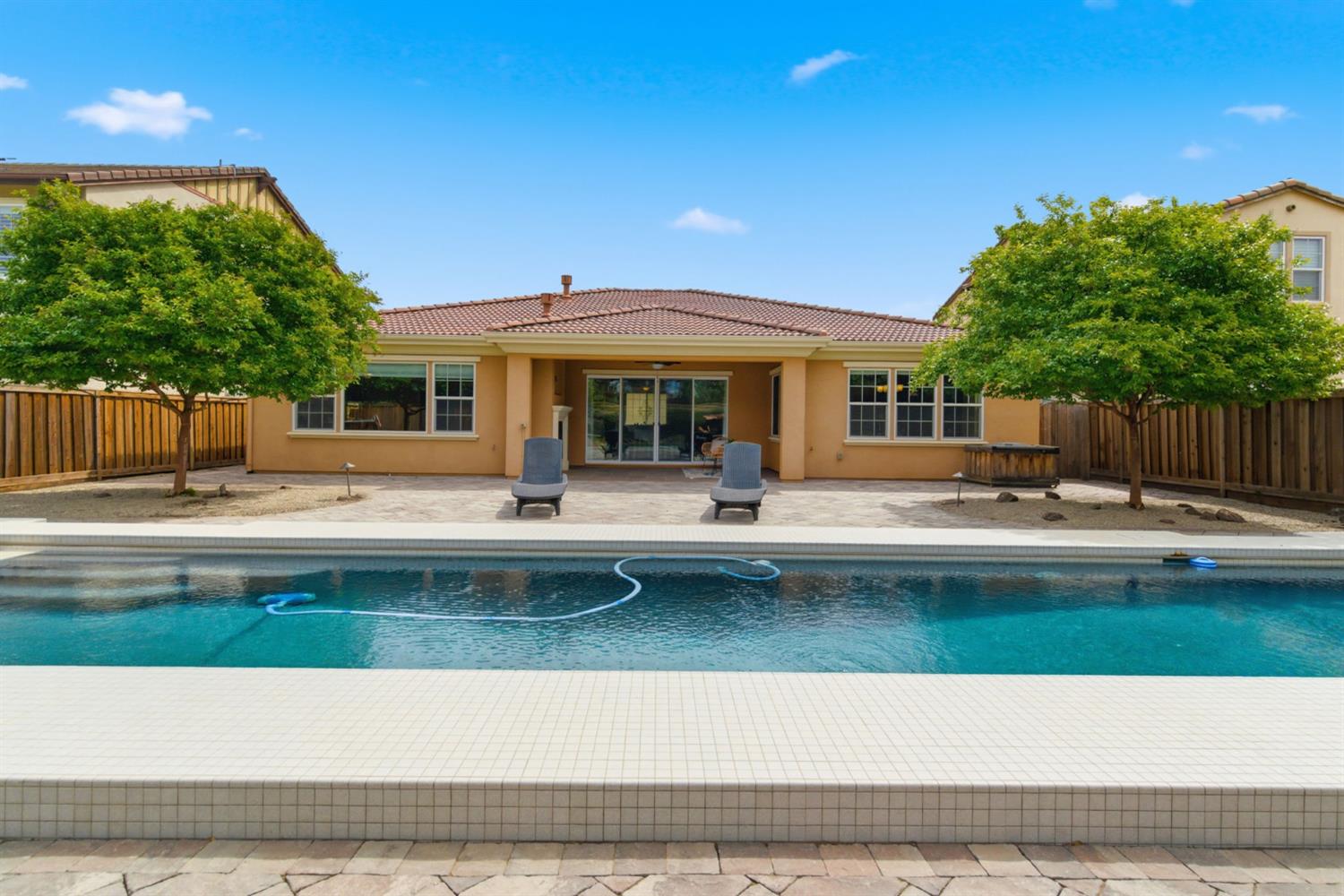 517 N Castellina Terrace