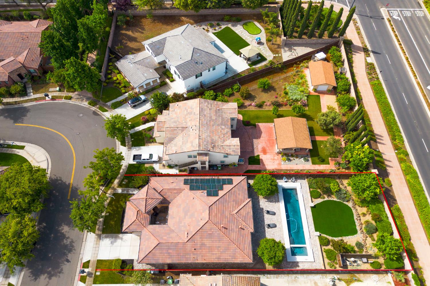 517 N Castellina Terrace