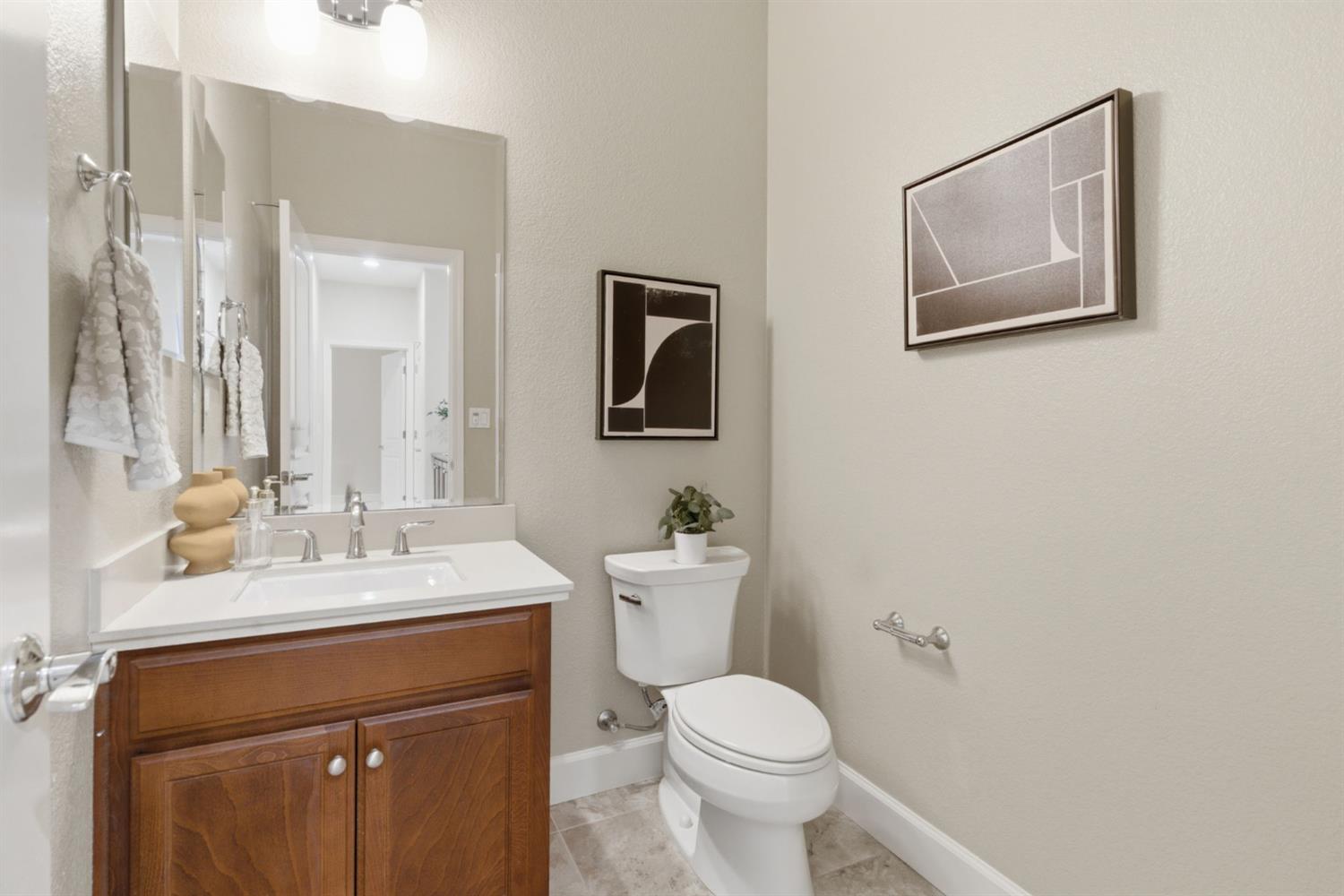 517 N Castellina Terrace