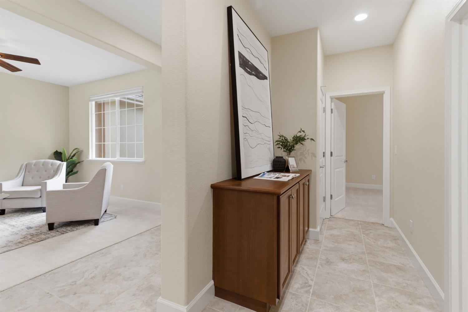 517 N Castellina Terrace