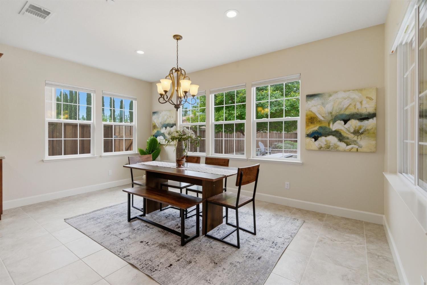 517 N Castellina Terrace