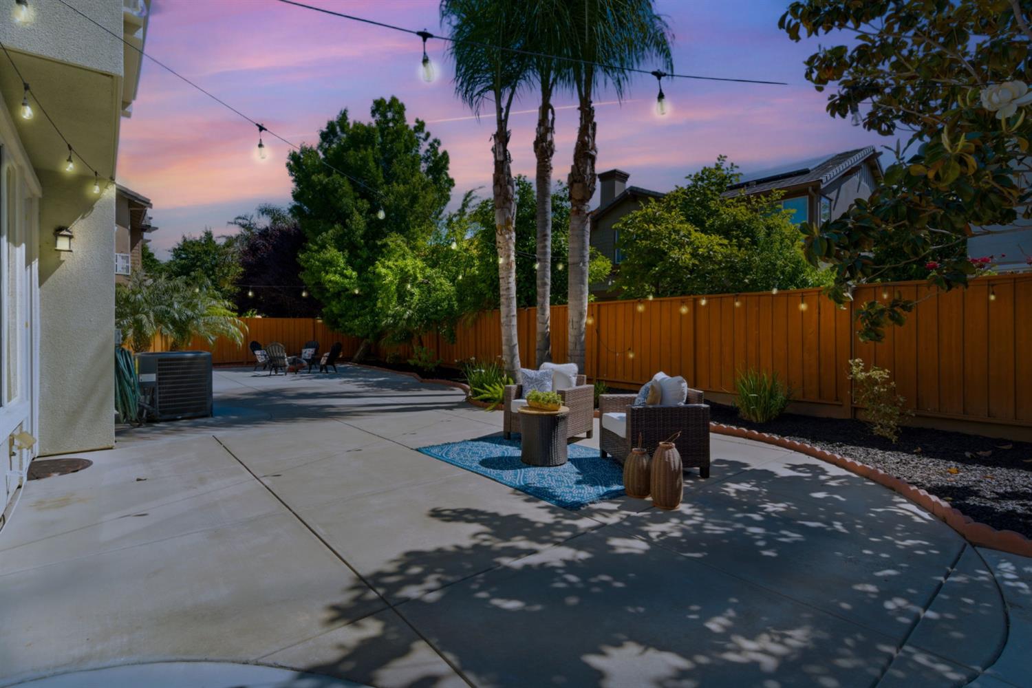 456 N Sierra Madre Street
