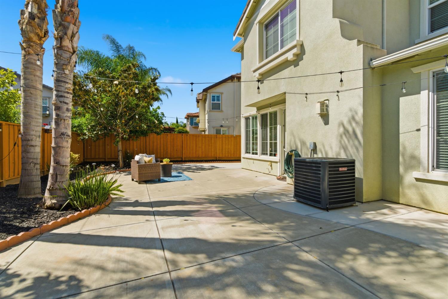 456 N Sierra Madre Street