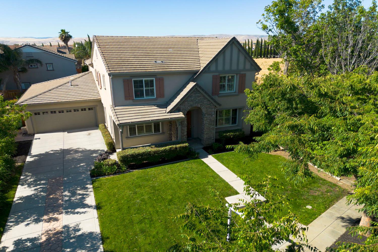 34 Felicia Avenue