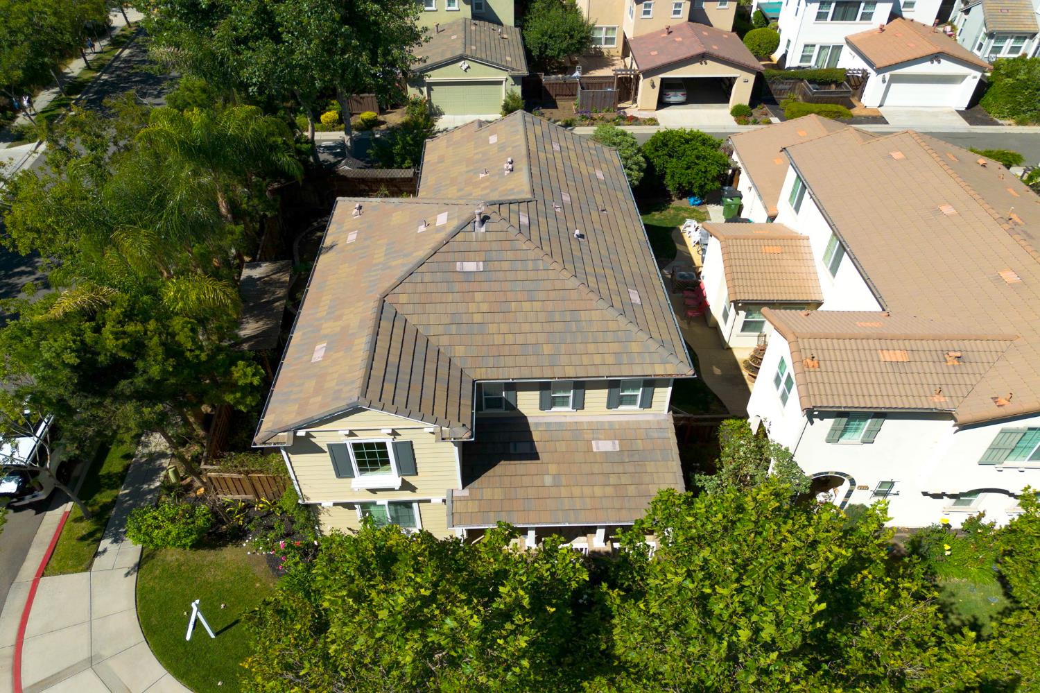 626 W Gravino Drive