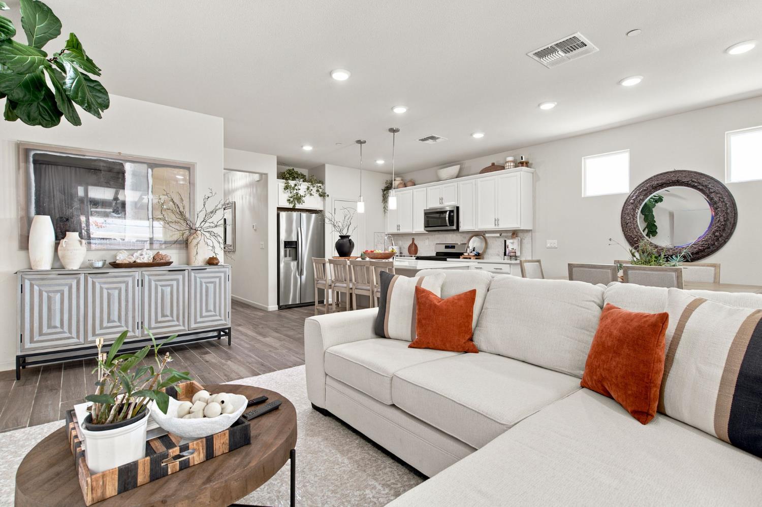 3093 Feather Road