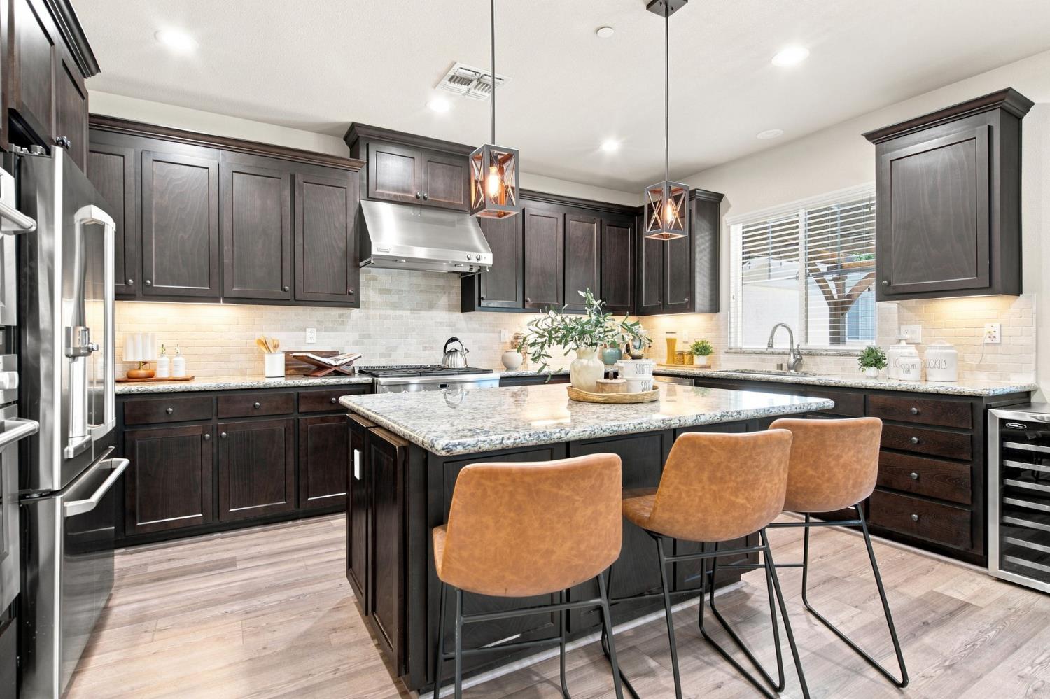 571 N Castellina Terrace