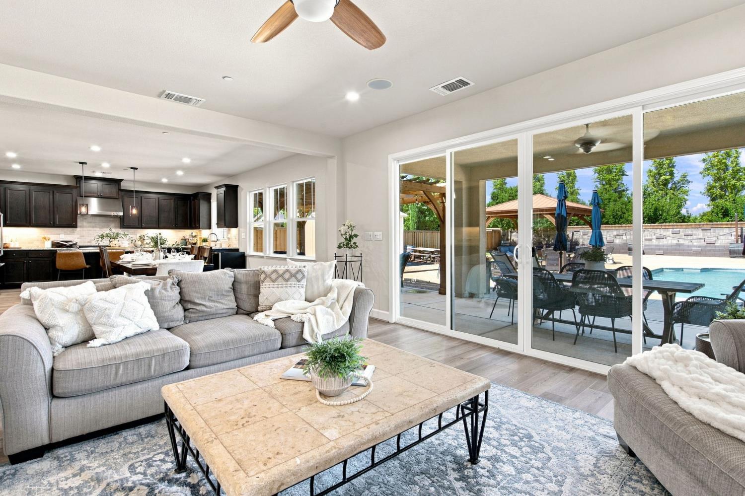 571 N Castellina Terrace