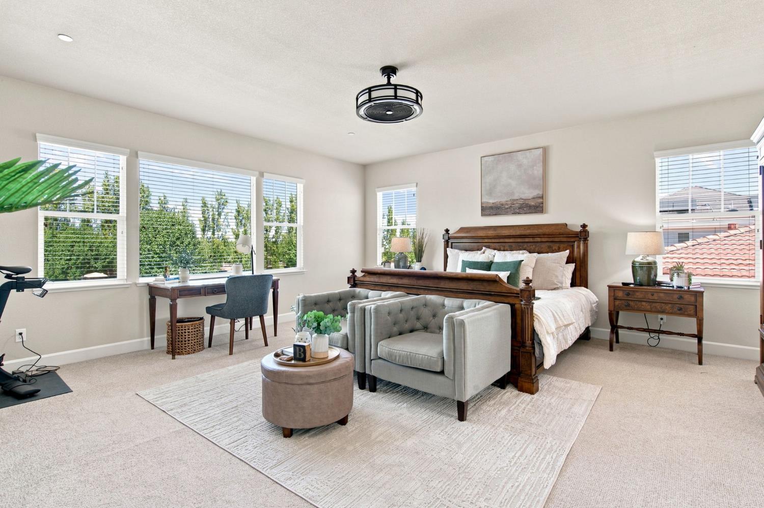 571 N Castellina Terrace