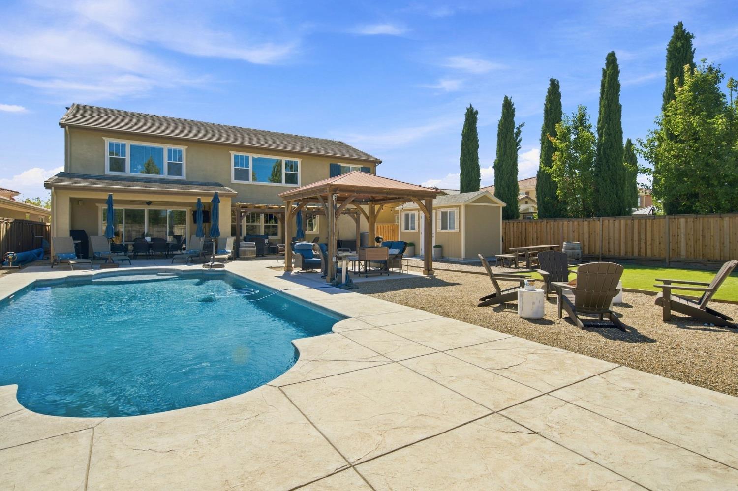 571 N Castellina Terrace