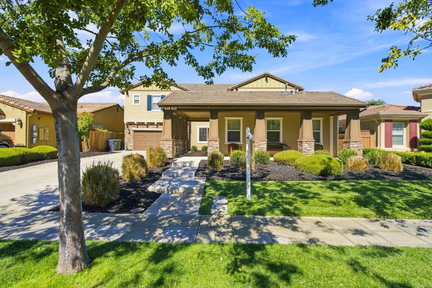 571 N Castellina Terrace