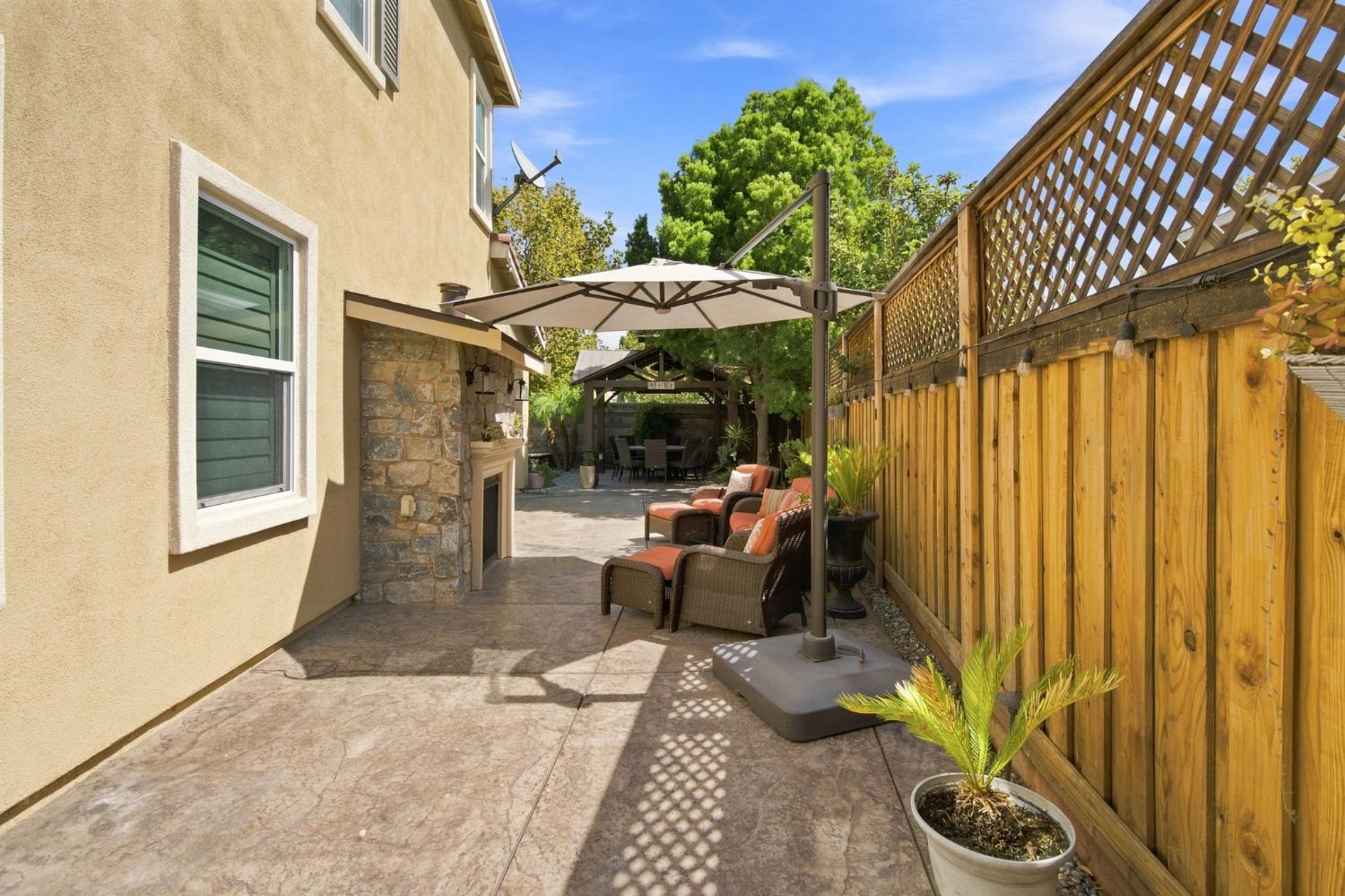 759 W Plumas Court
